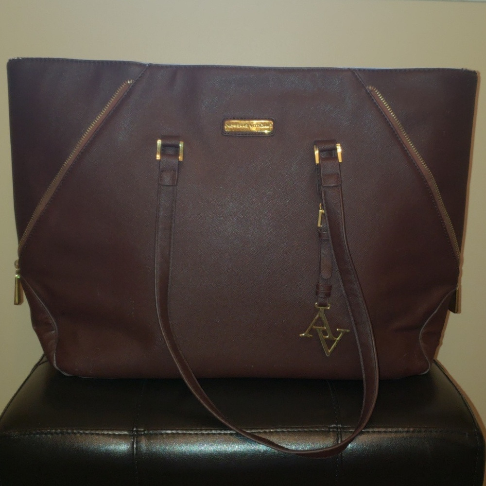 Adrienne Vittadini Workbook Tote